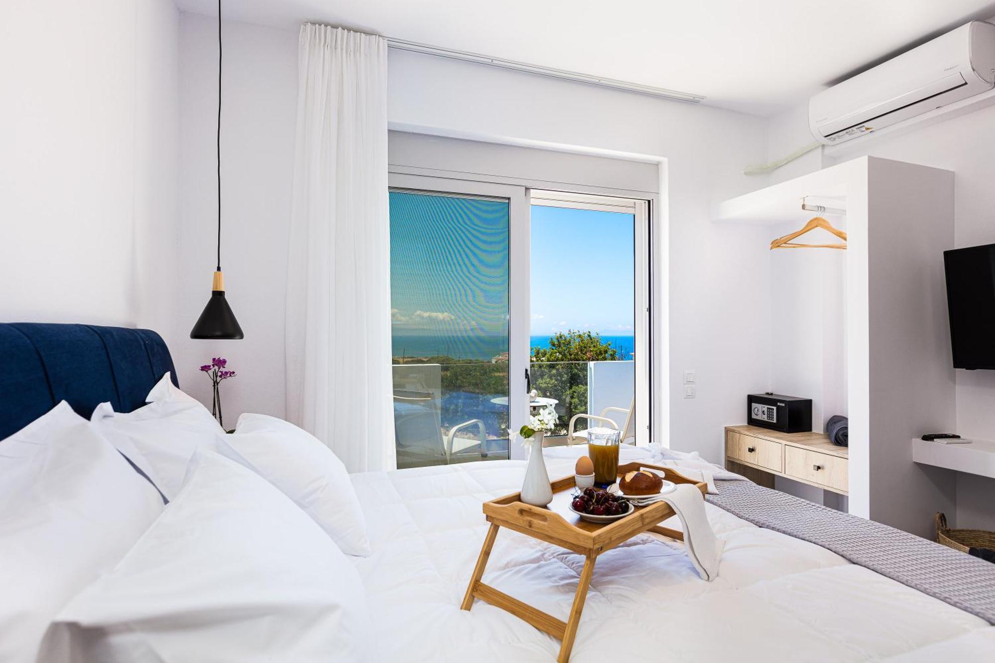 Evilio Suites, Inspired Family Retreat, Βy Thinkvilla Skaleta Exterior foto